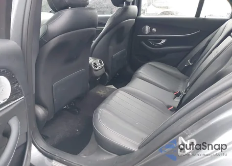 2019 Mercedes-Benz E 300 z USA, uszkodzony, nr VIN WDDZF4JB6KA641993